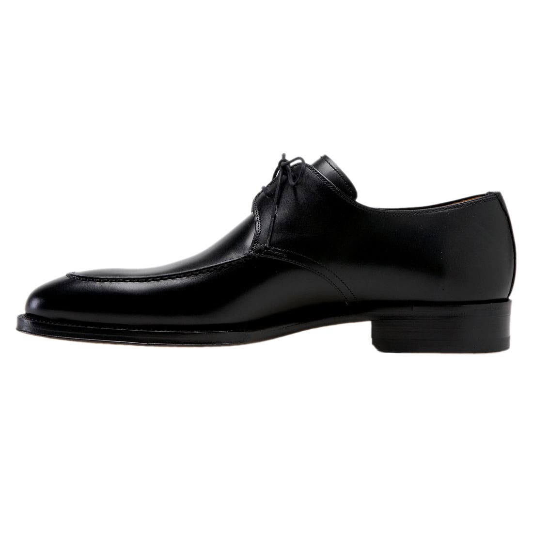 'Basilio' Apron Toe Oxford, Alternate, color, Black