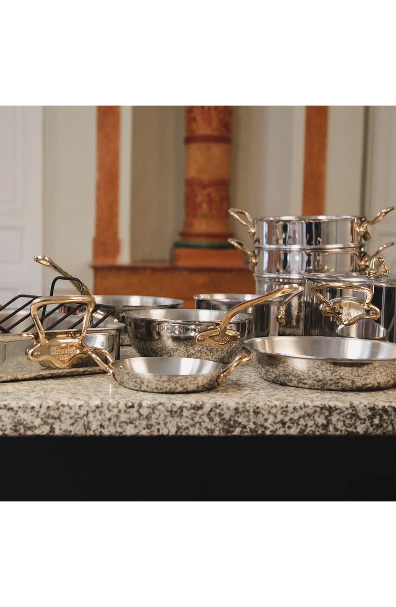 Mauviel M
Cook B 5-Ply Polished Stainless Steel Saute Pan With Lid, And Brass Handle, 3.2-qt, Alternate, color, Silver