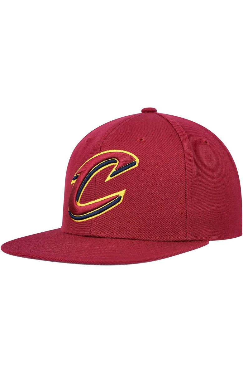 Mitchell & Ness Men's Mitchell & Ness Burgundy Cleveland Cavaliers Ground 2.0 Snapback Hat, Main, color, 