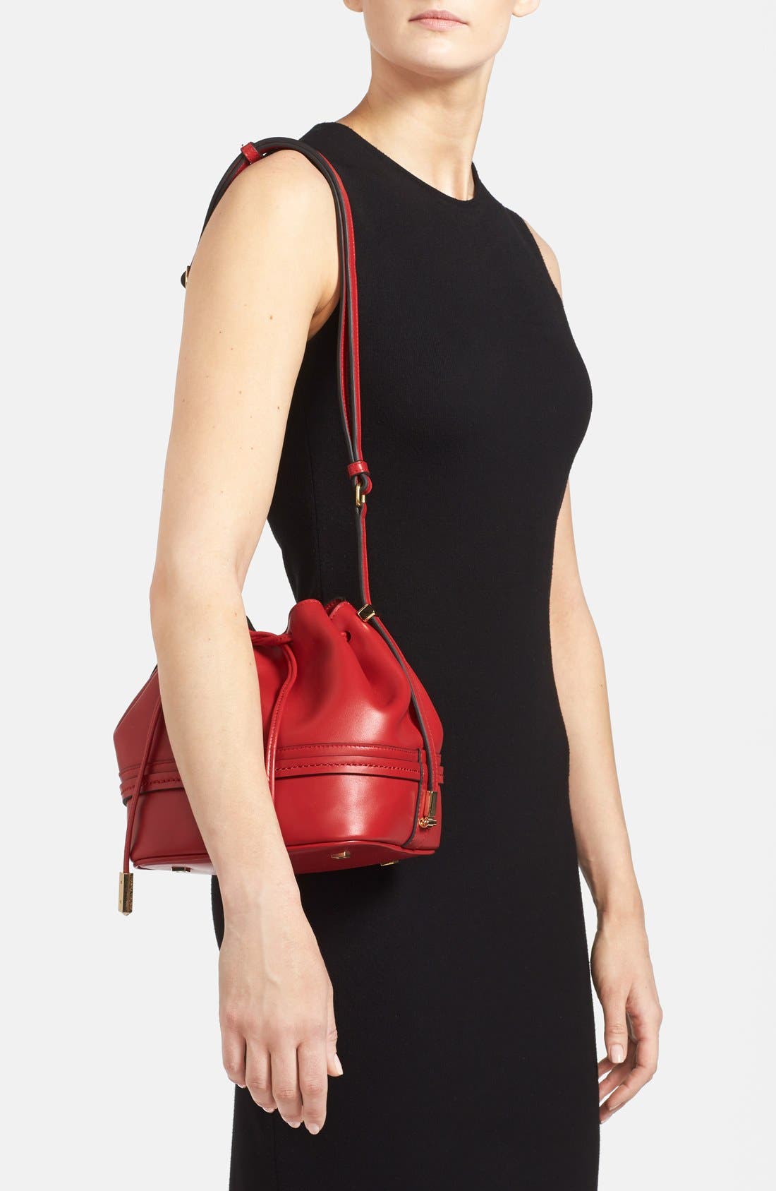 'Briarcliff' Drawstring Bag, Alternate, color, RED