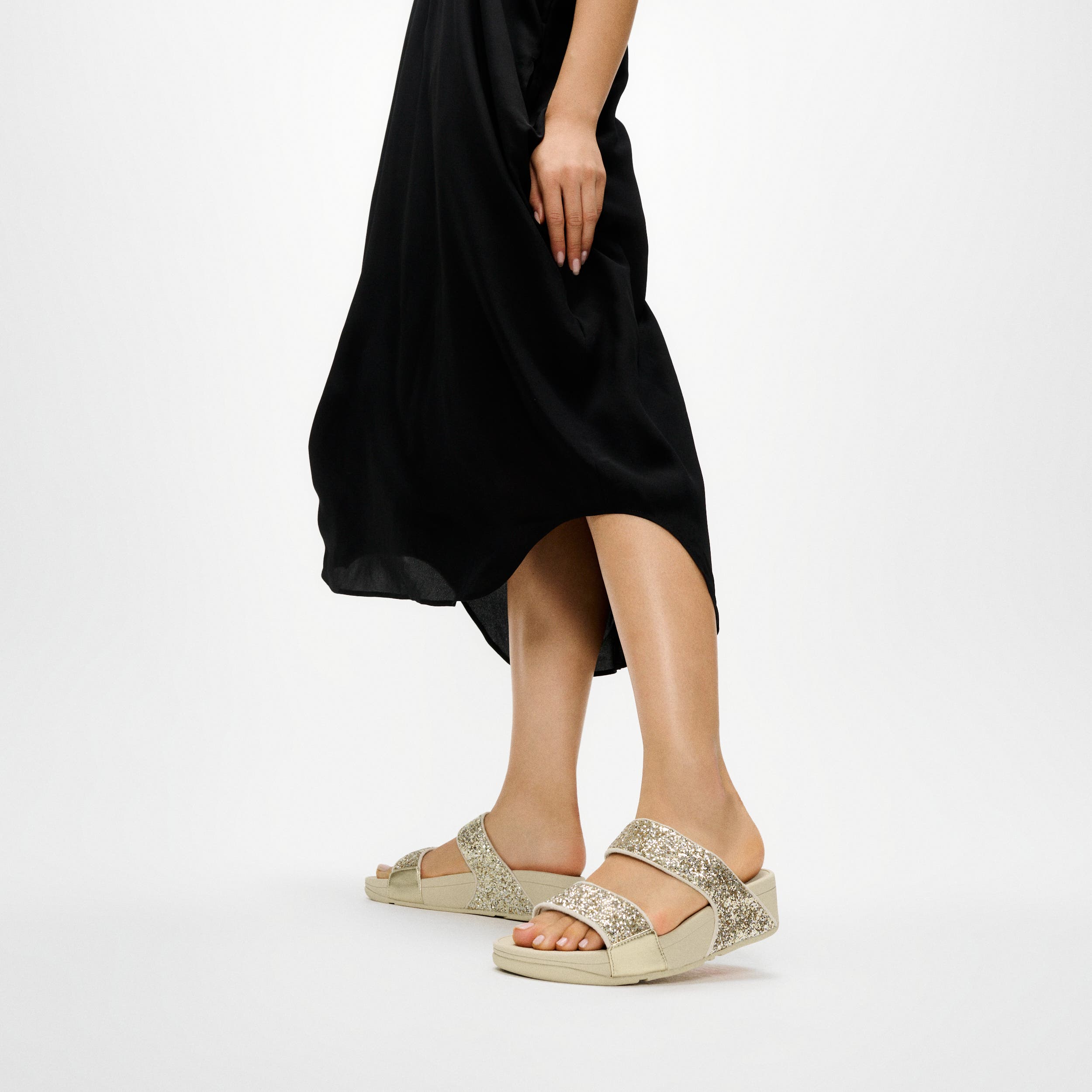 FitFlop Lulu Multi Glitter TP Sandal, Alternate, color, Platino/Silver