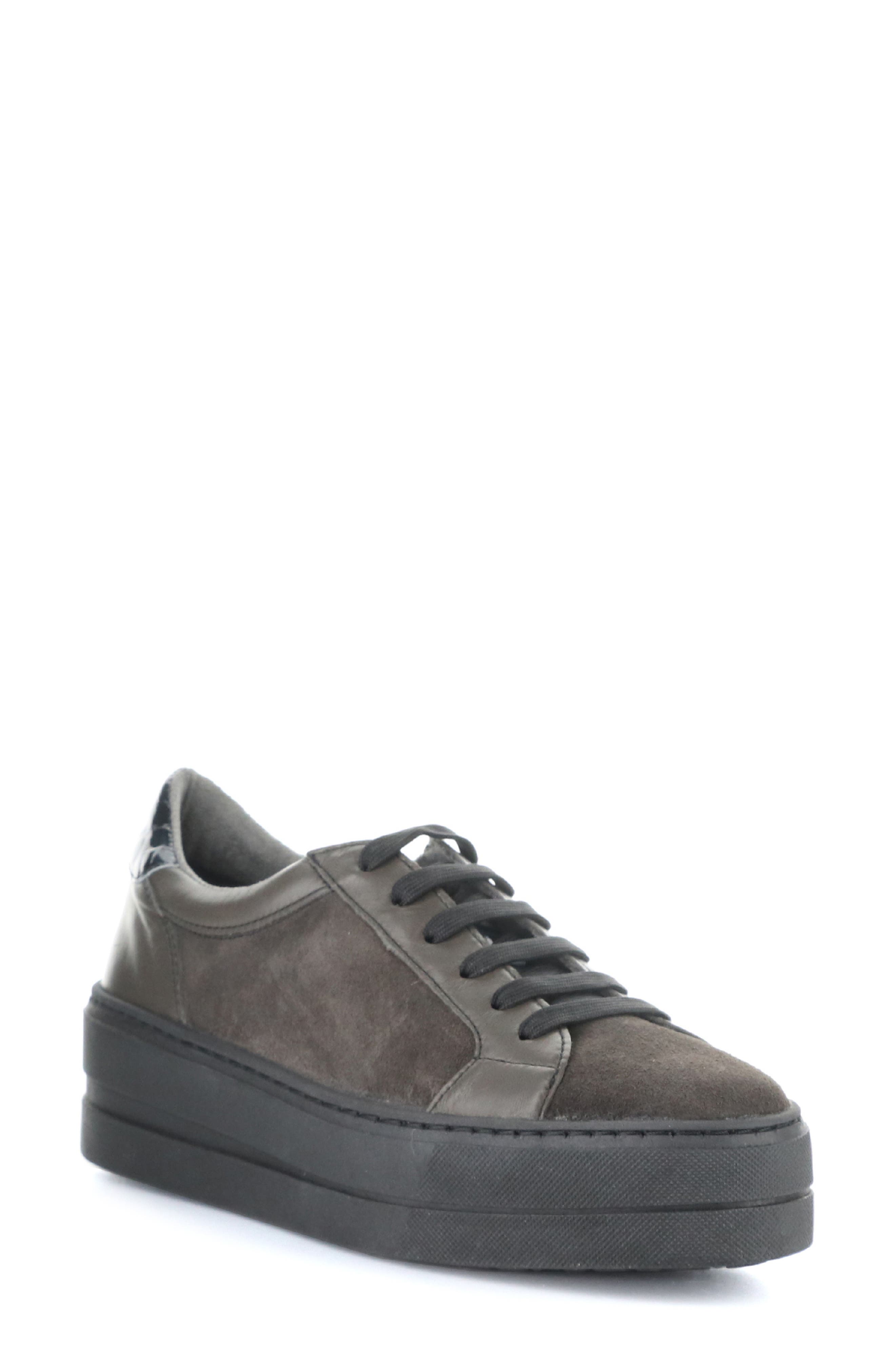 Bos. & Co. Maude Platform Sneaker