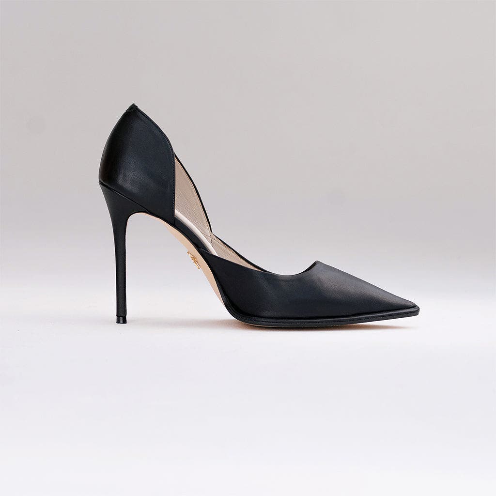 Jazmine Kionna Jazmine Pointed Pump, Alternate, color, Black