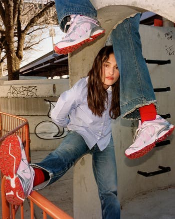 Sandy Liang × Salomon Women's XT-Whisper Sandy Liang's Salomon XT-Whisper Collab Releases This Week