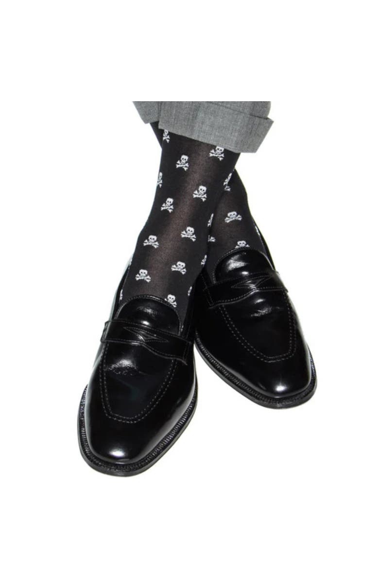 Trafalgar Rodger Skull and Cross Bones Over The Calf Mercerized Cotton Socks, Alternate, color, Black