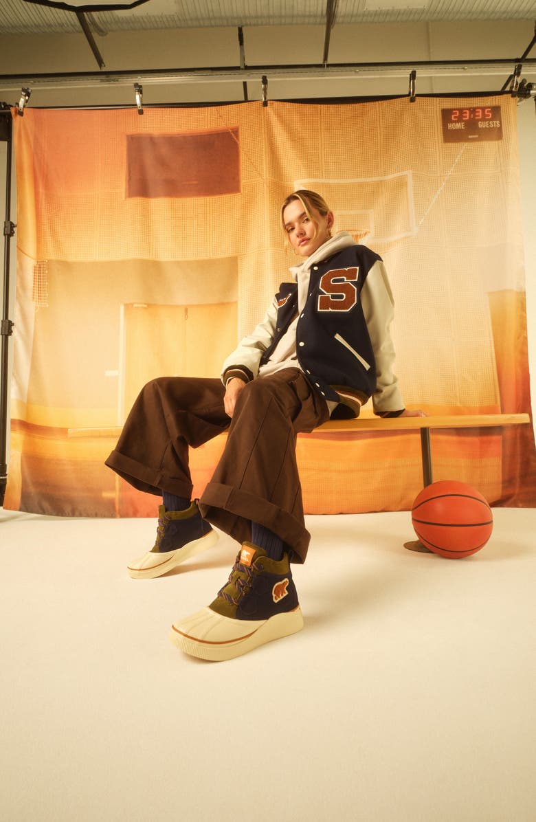 SOREL Out N About IV Classic Waterproof Duck Boot, Alternate, color, Dark Midnight/ Honey White