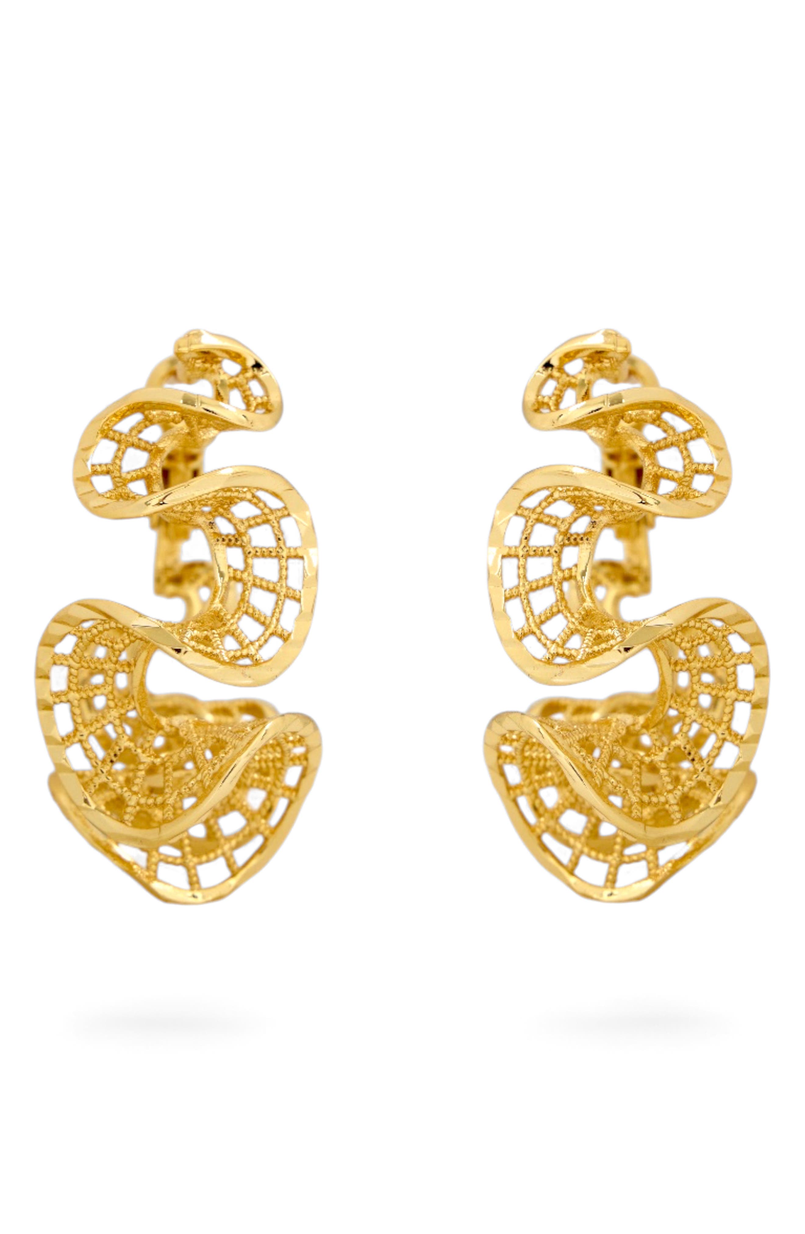 Textured Wavy Hoop Earrings