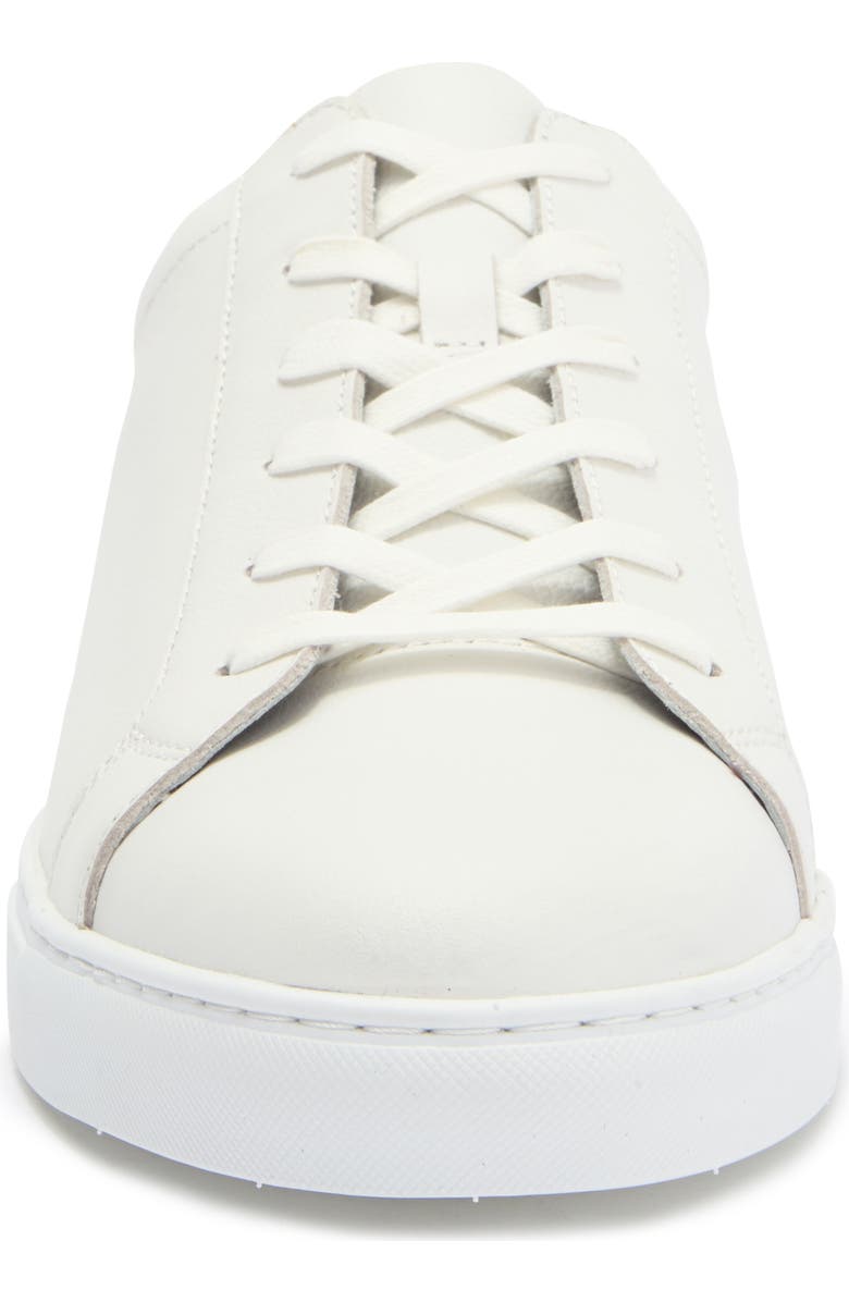 Deon Low Top Sneaker
