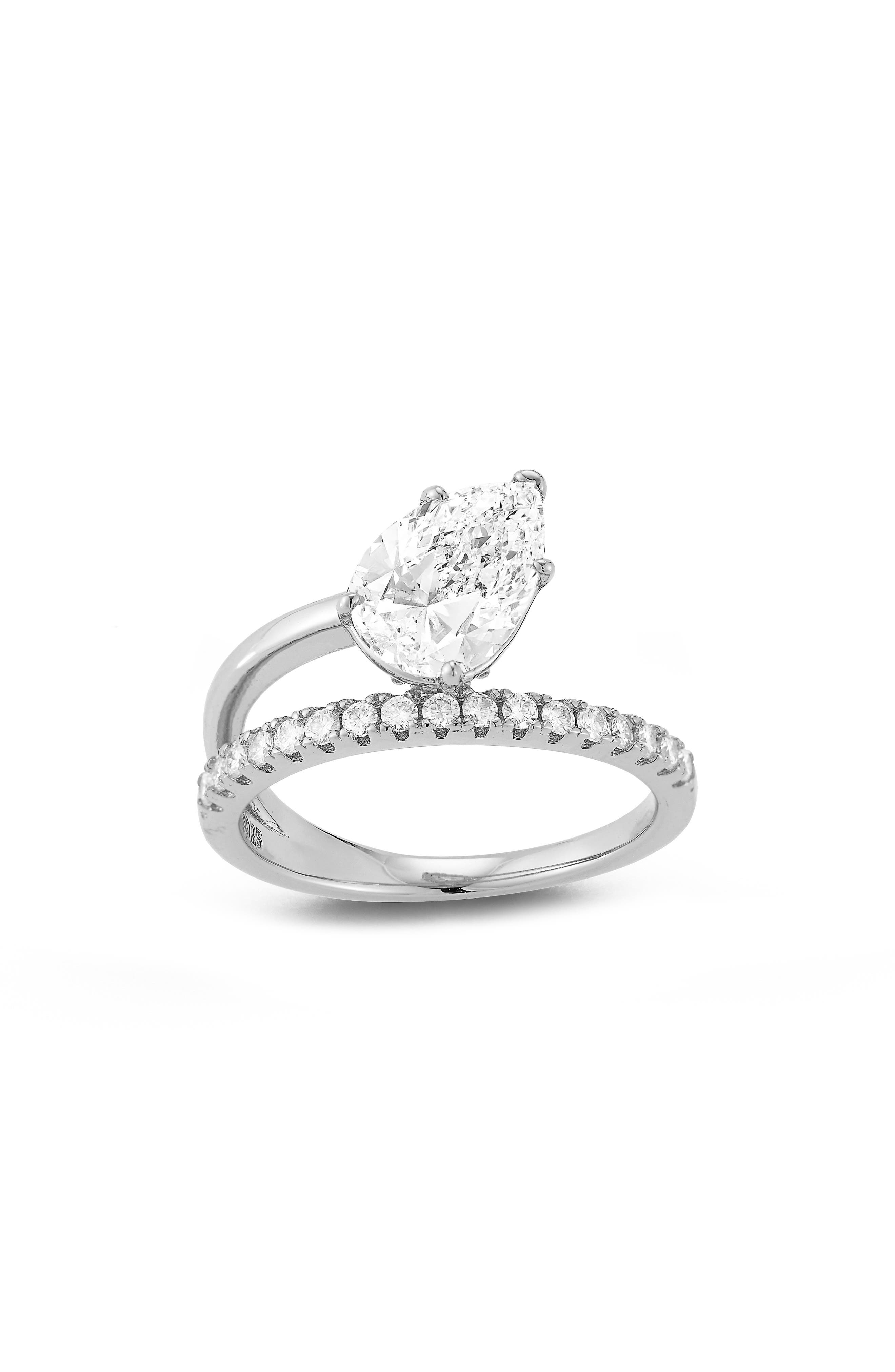 GLAZE JEWELRY Pear Cut Moissanite Asymmetric Band Ring