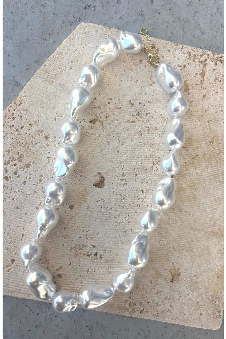 Chunky Faux Pearl Necklace, Alternate, color, WHITE