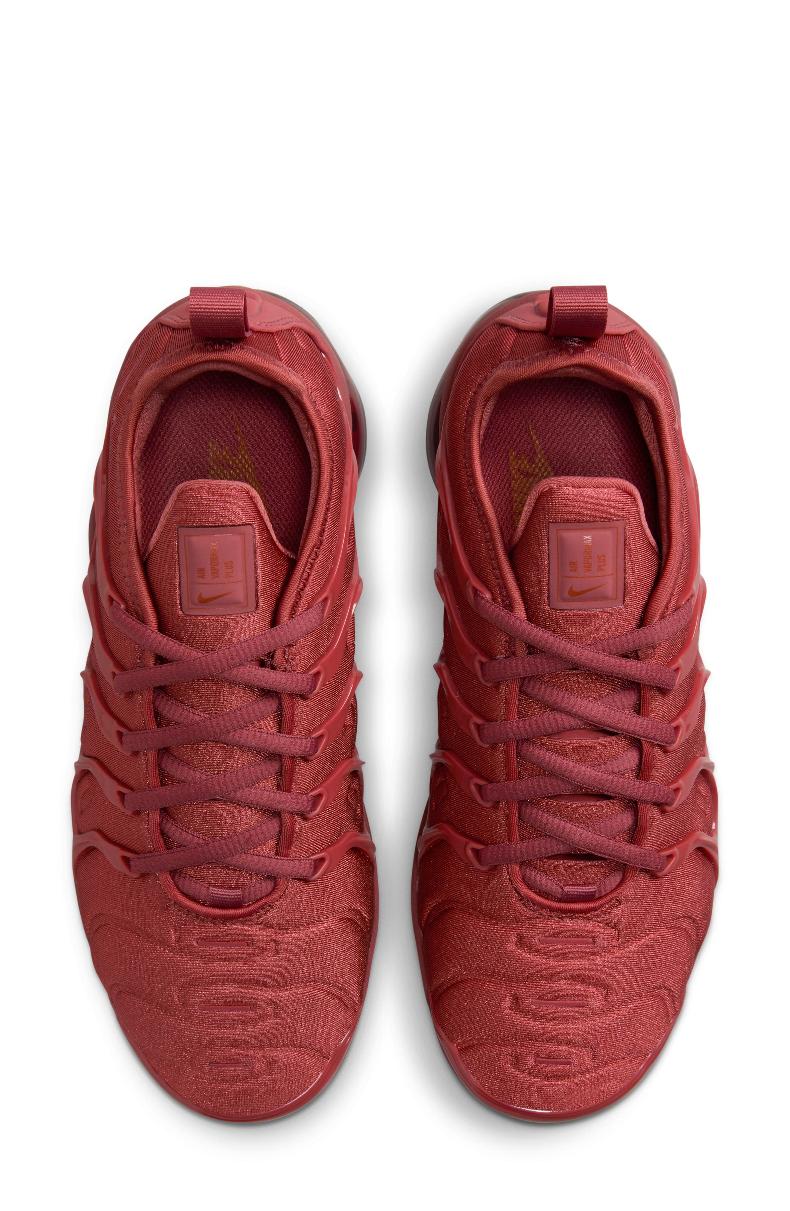 Nike Air VaporMax Plus Sneaker, Alternate, color, 