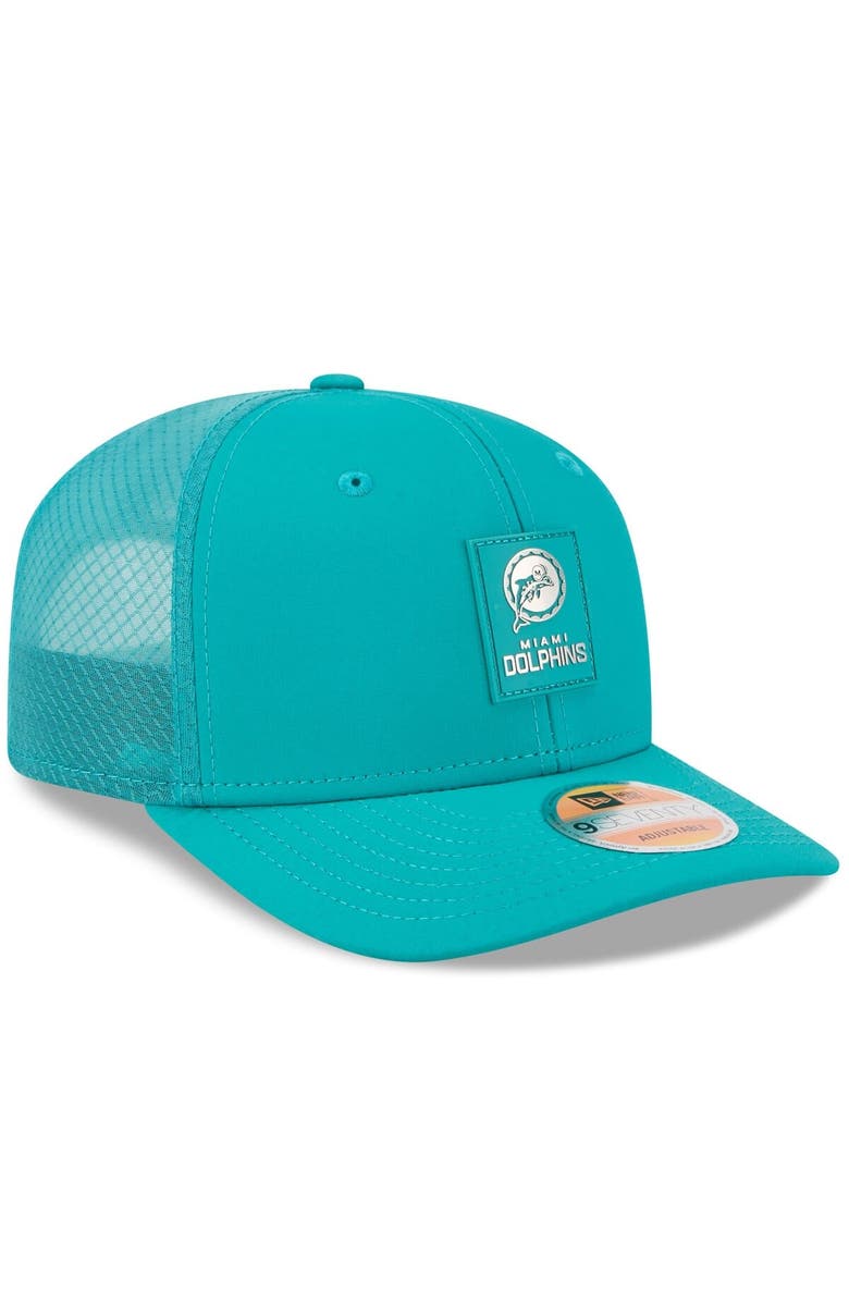 New Era Men's New Era Aqua Miami Dolphins 2025 Sideline Throwback 9SEVENTY Trucker Adjustable Hat, Alternate, color, Aqua