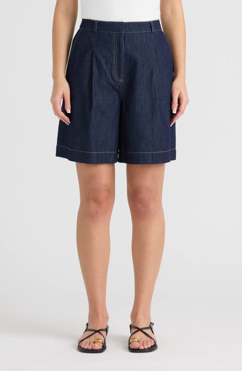 Pleated Bermuda Shorts