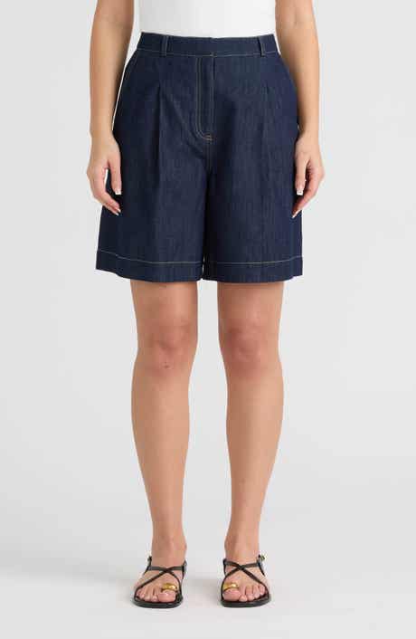 Pleated Bermuda Shorts