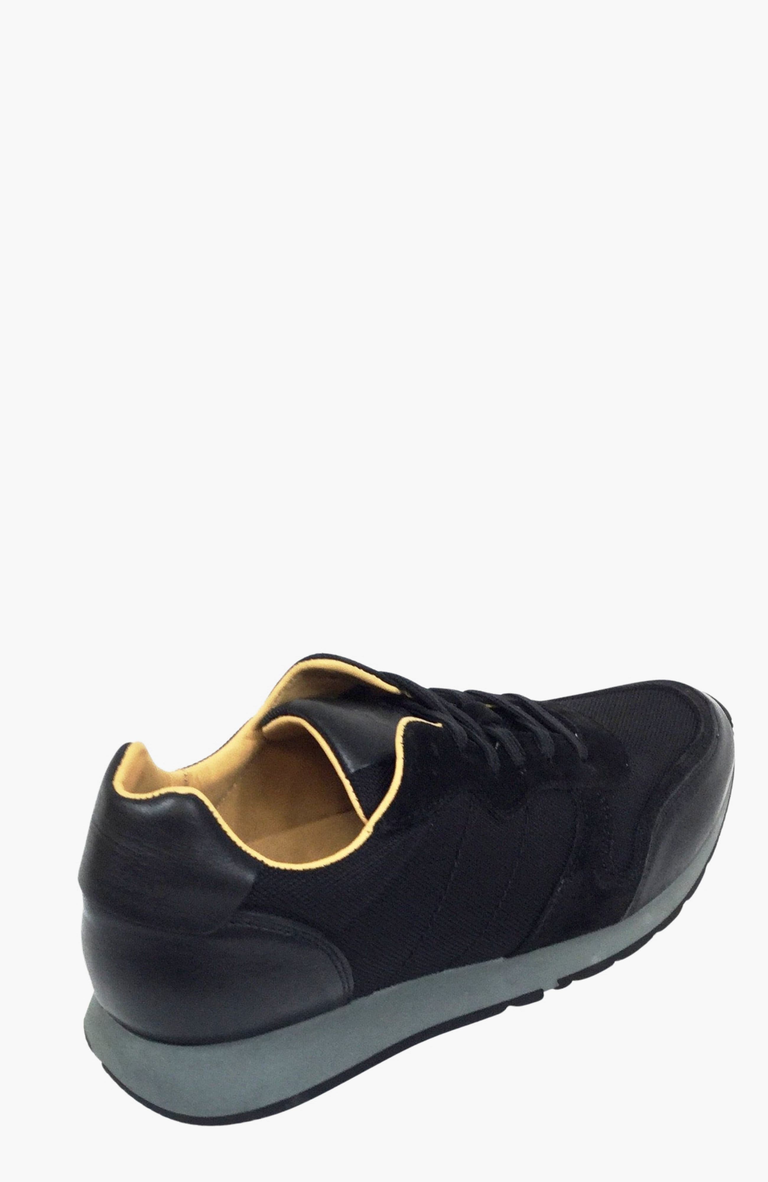 Casual Daily Runner Sneakers, Alternate, color, Black