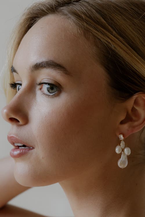 Untamed Petals Astoria Freshwater Pearl Drop Earrings In Gold