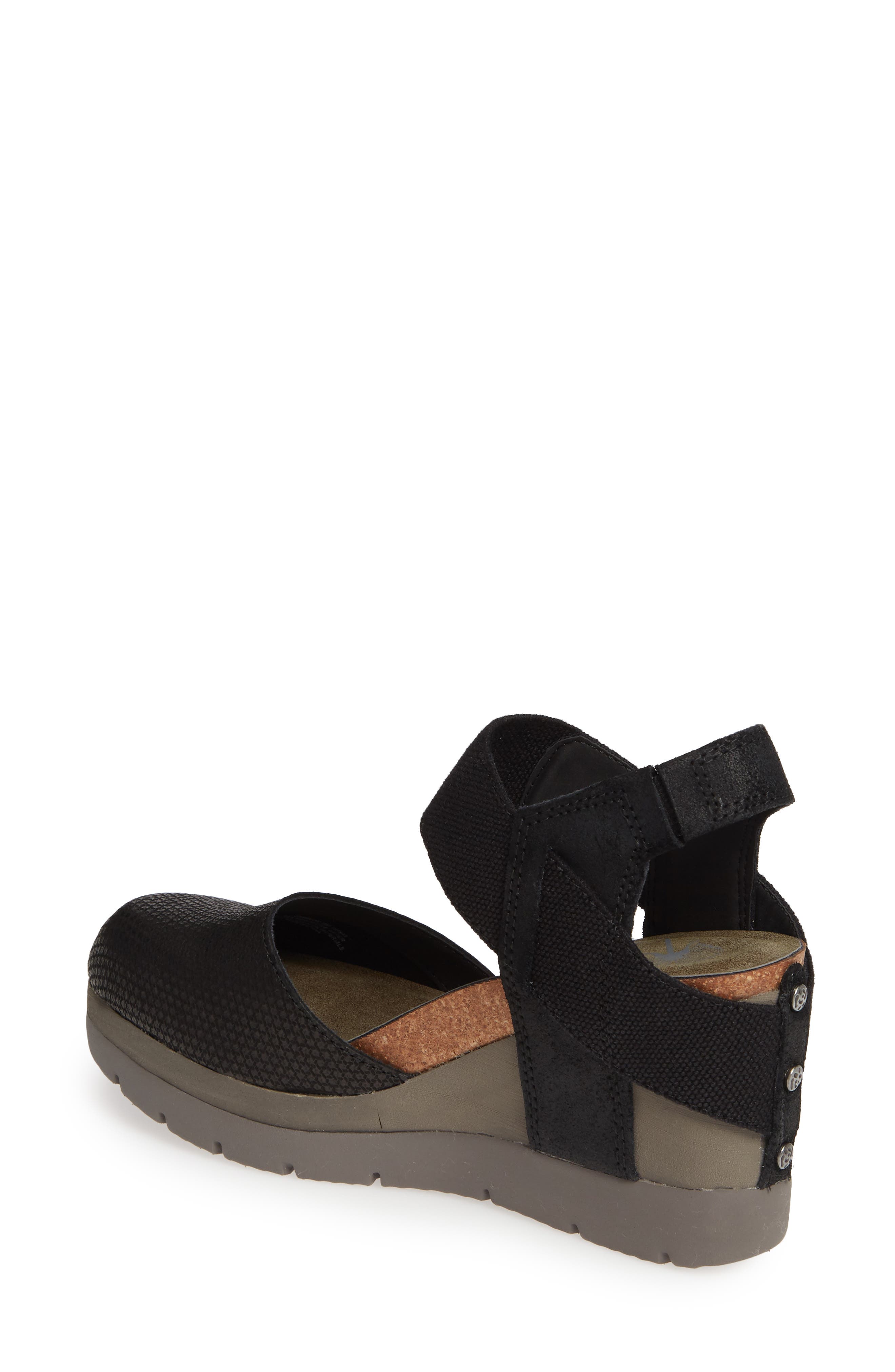 OTBT Carry On Wedge Sandal, Alternate, color, 