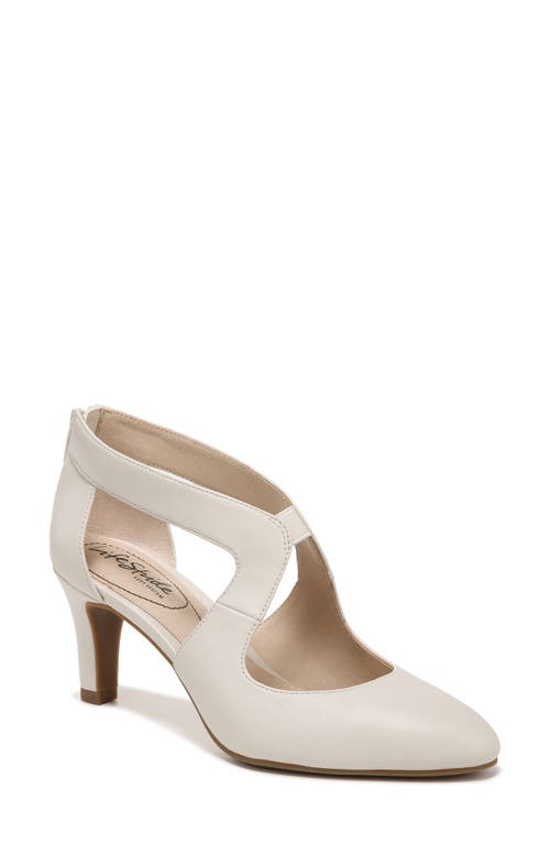 LifeStride Giovanna 2 Pump - Wide Width Available in Bone 