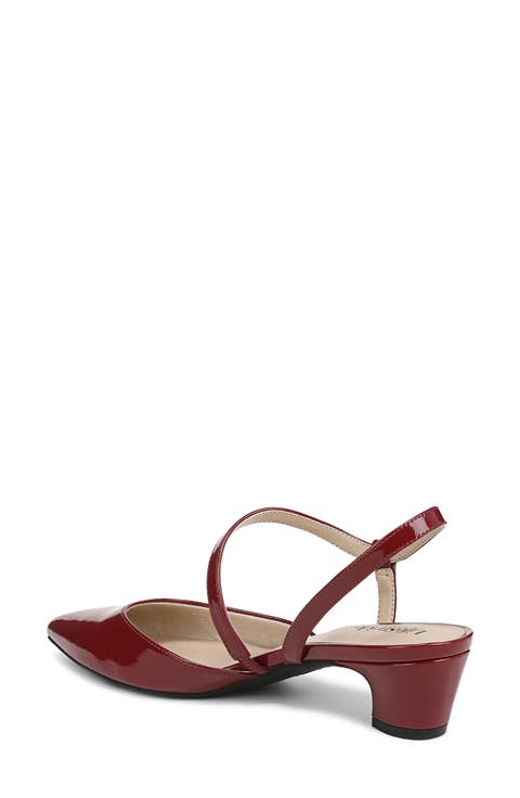 Minimalist Pointed Toe Pump (Women)