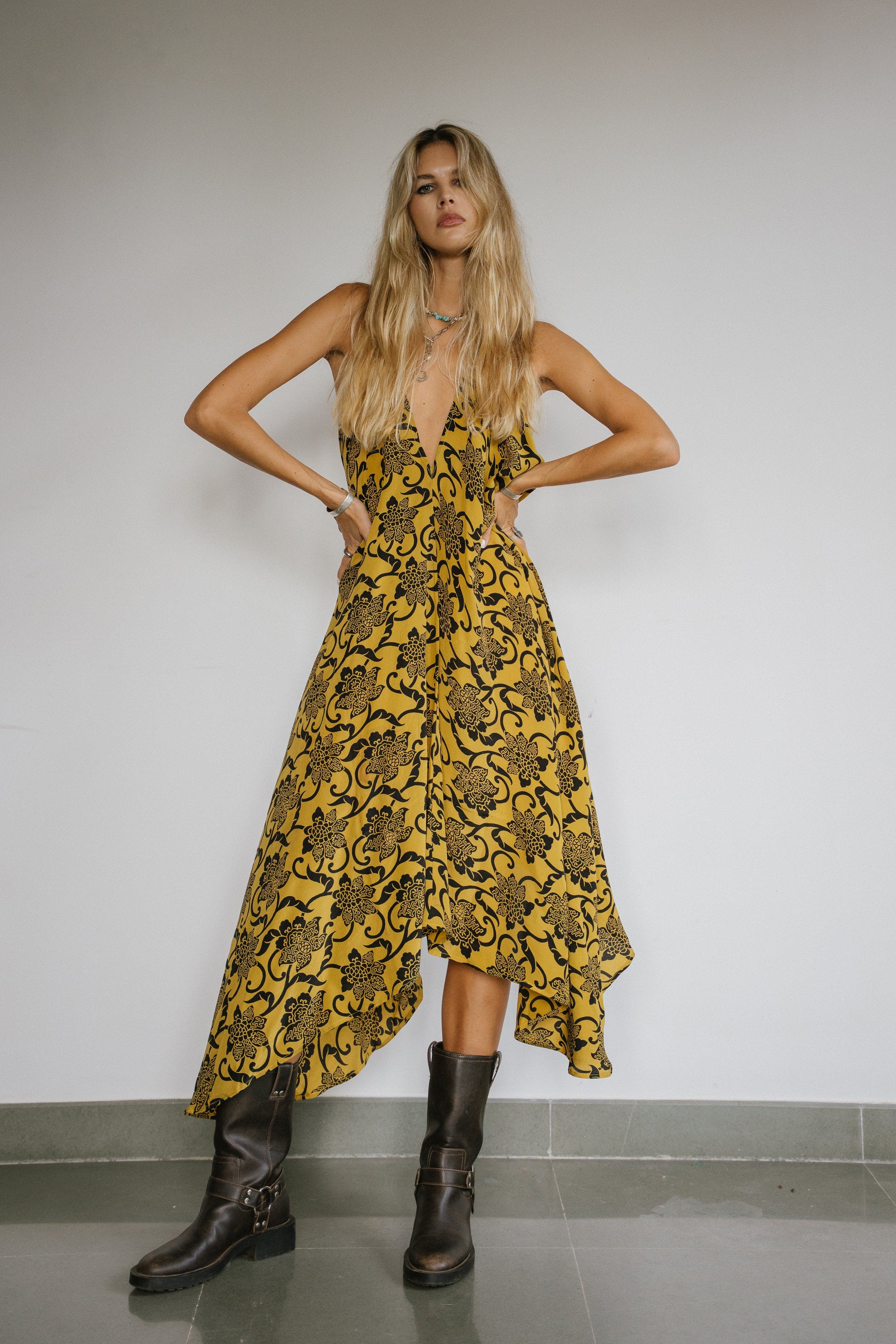 selected Yellow & Black