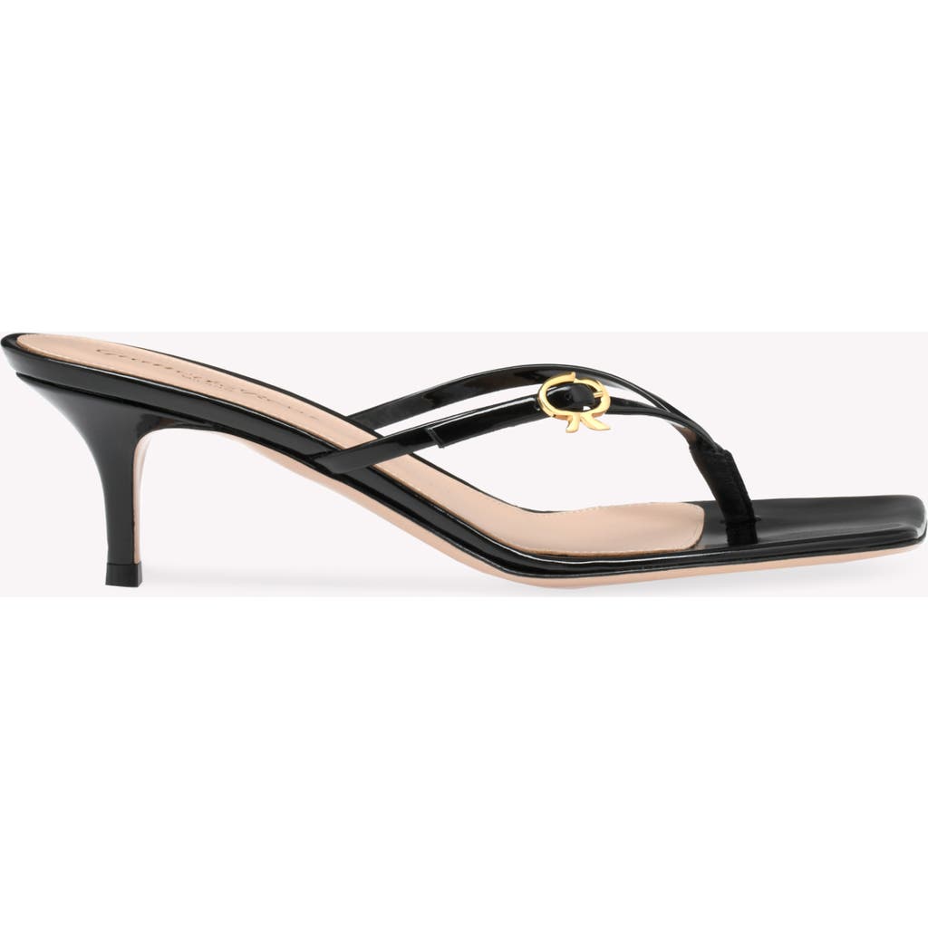 Gianvito Rossi Leather Buckle Thong Sandals In Black