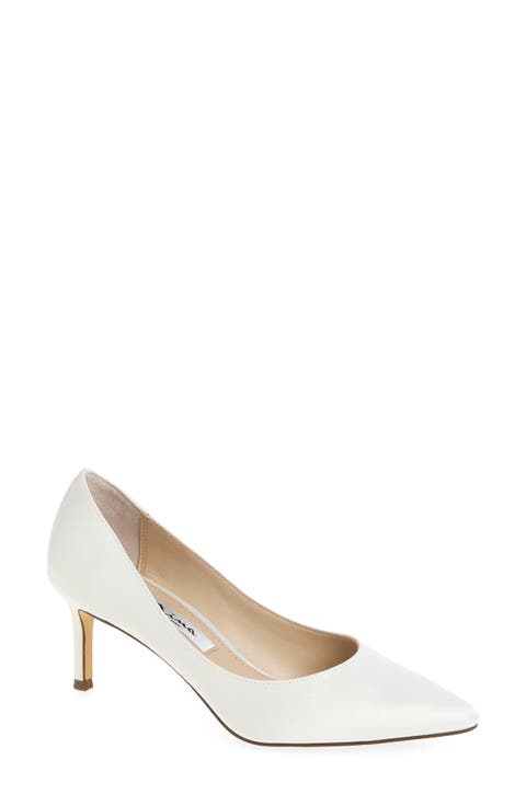 Pointed Toe Pump (Women)