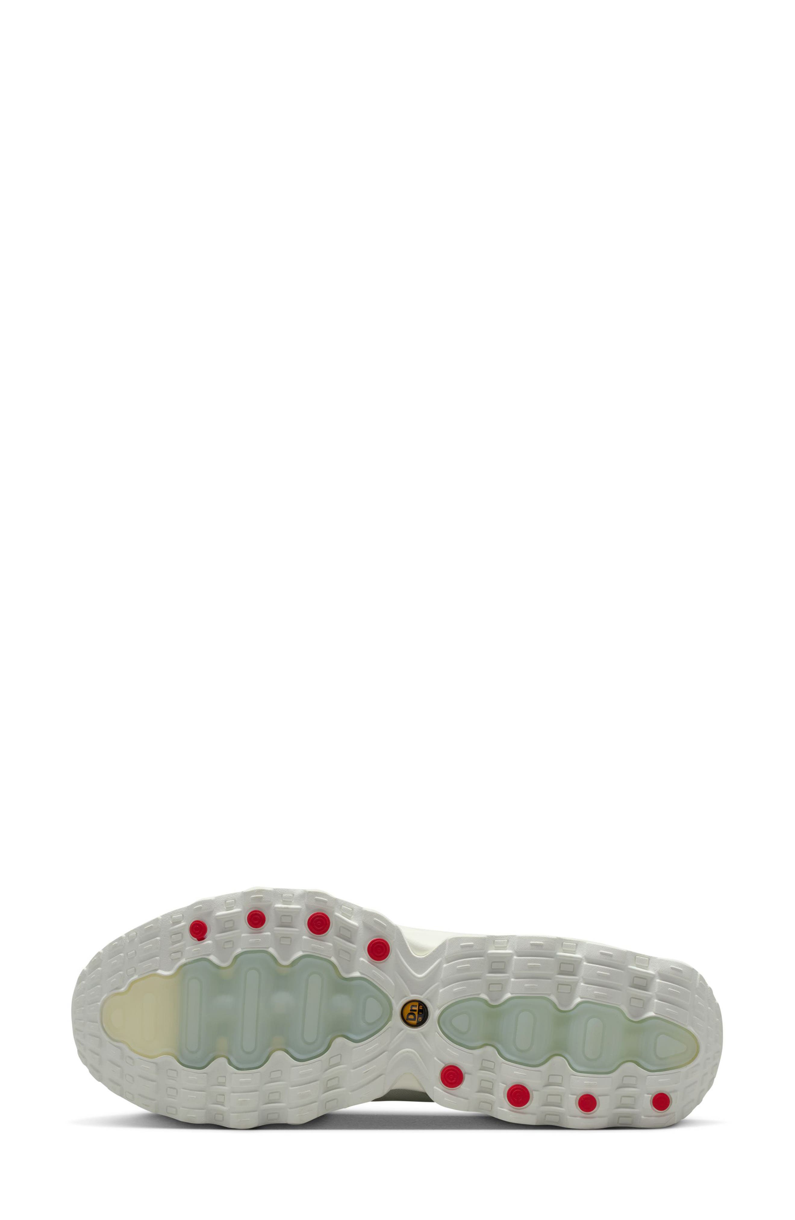 Air Max DN8 Sneaker, Alternate, color, 101 SAIL/BLACK