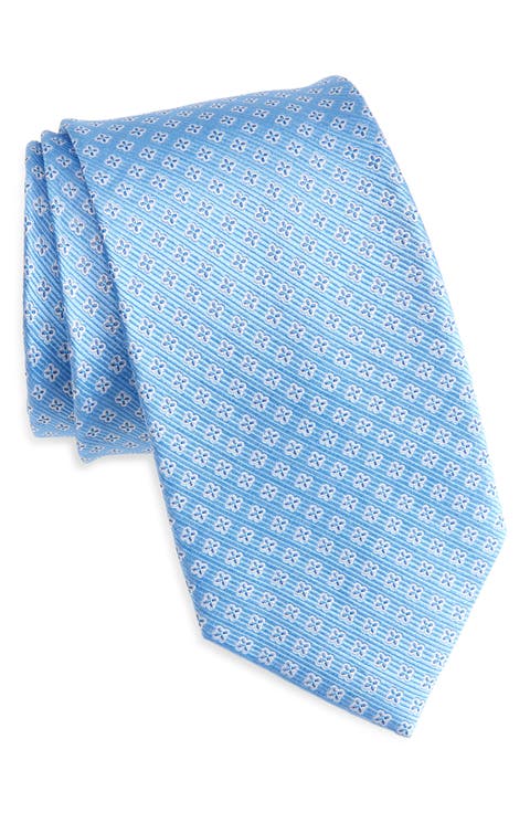 Quatrefoil Medallion Silk Tie