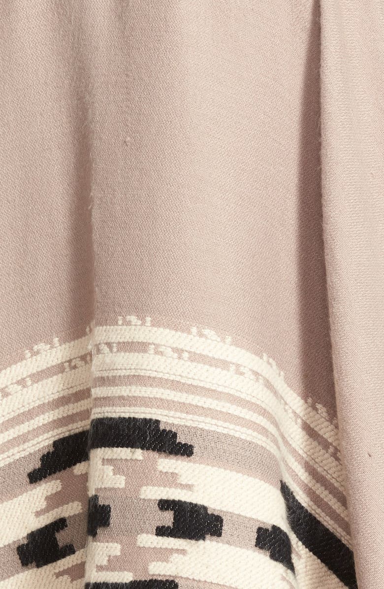 Vince Camuto Geometric Weave Cape, Alternate, color, 