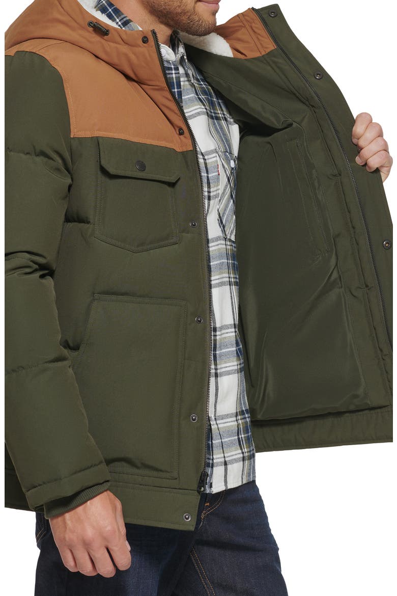 Levi's® Quilted Water Resistant Hooded Puffer Jacket, Alternate, color, OLIVE/ WORKER BROWN