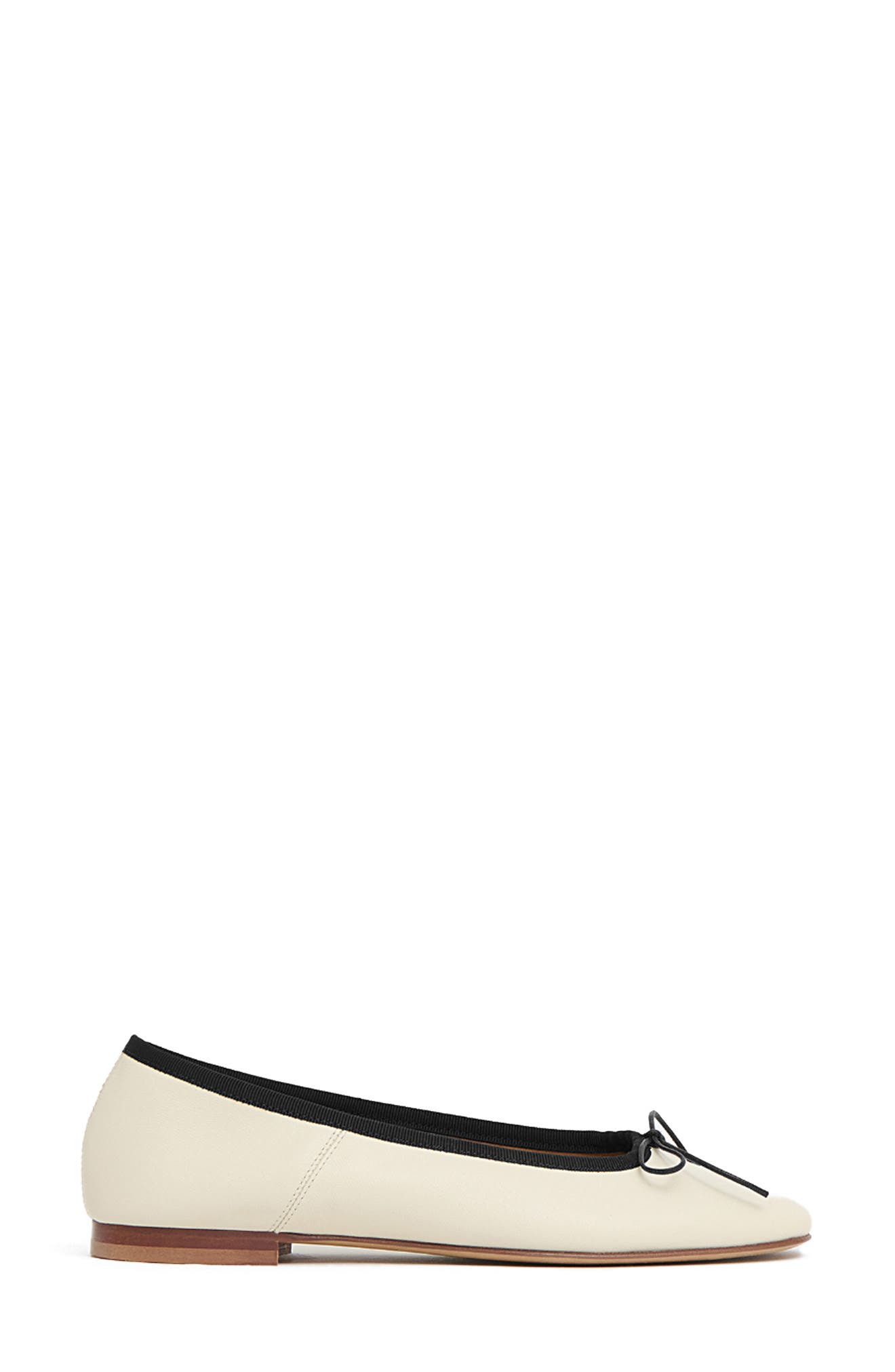  Jasmine/ Black