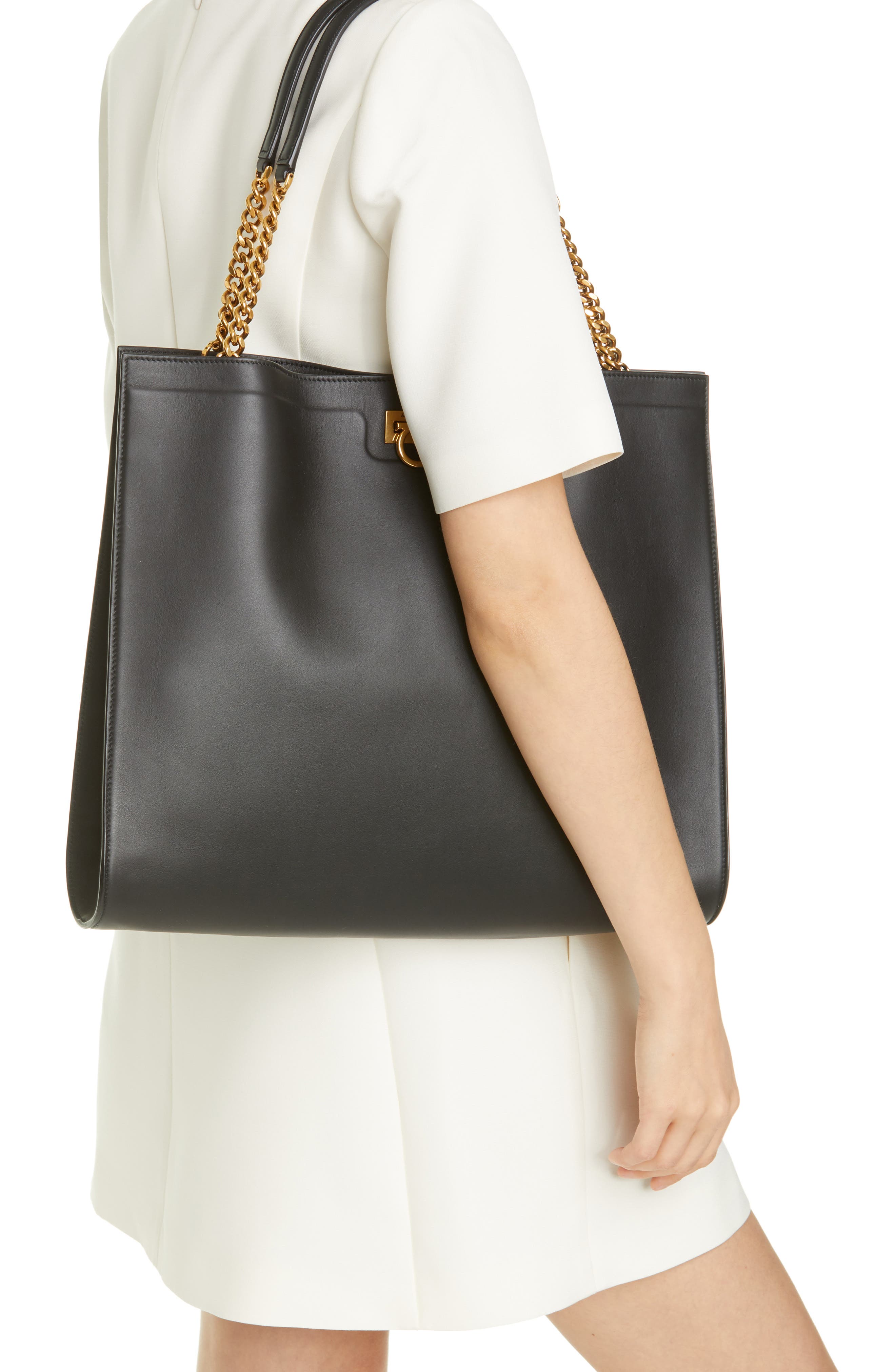 FERRAGAMO Salvatore Ferragamo Trifolio Gancio Leather Tote, Alternate, color, 