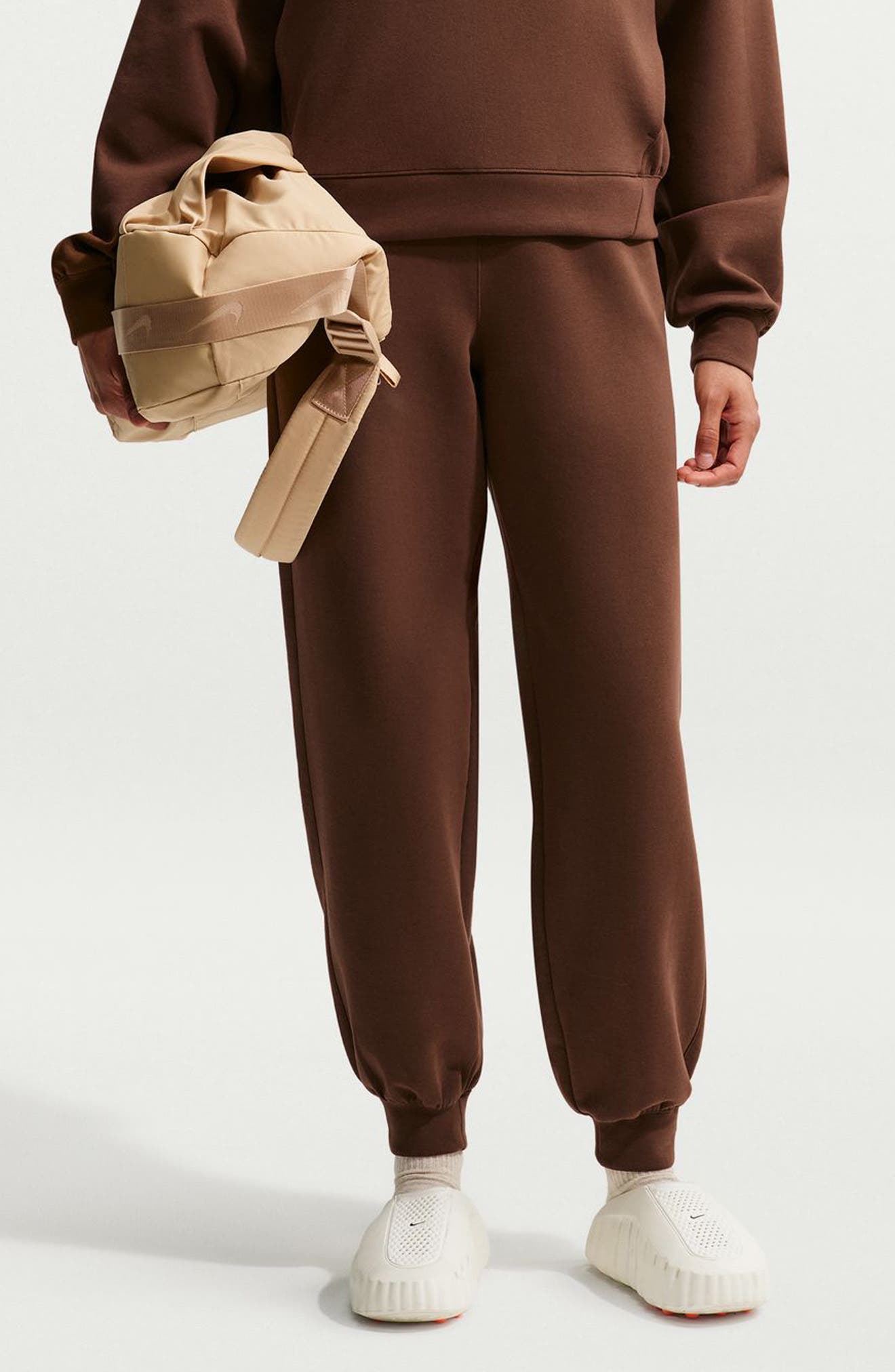 CACAO WOW/ MOSSWOOD BROWN