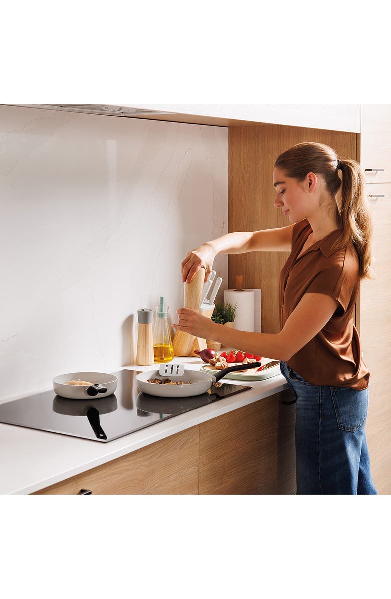 BergHOFF Leo Glints Fry Pan, Alternate, color, Spirit