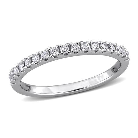 Lab Grown Diamond Anniversary Ring