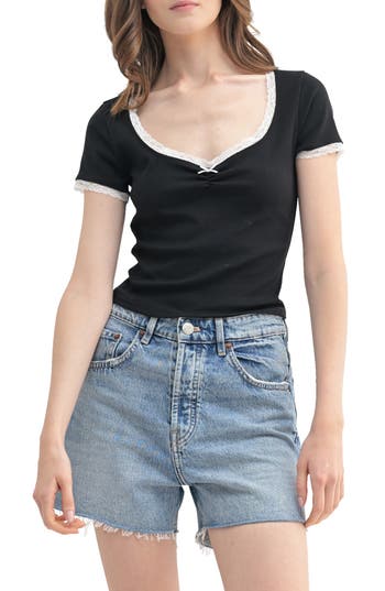 Lush Sweetheart Neck Lace Trim T-shirt In Black