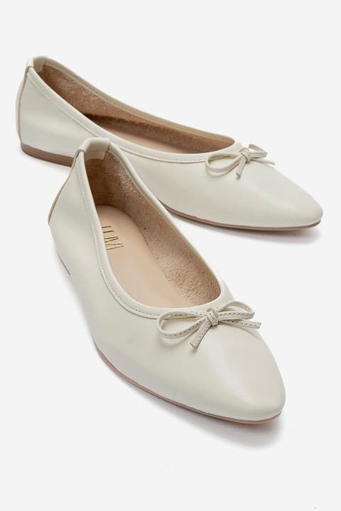 Umiel Leather Bow Ballet Flat