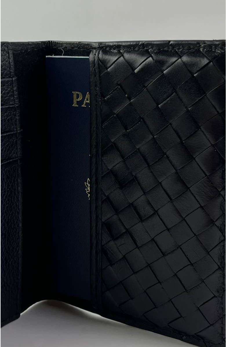 Deux Mains Woven Passport Holder, Alternate, color, Black