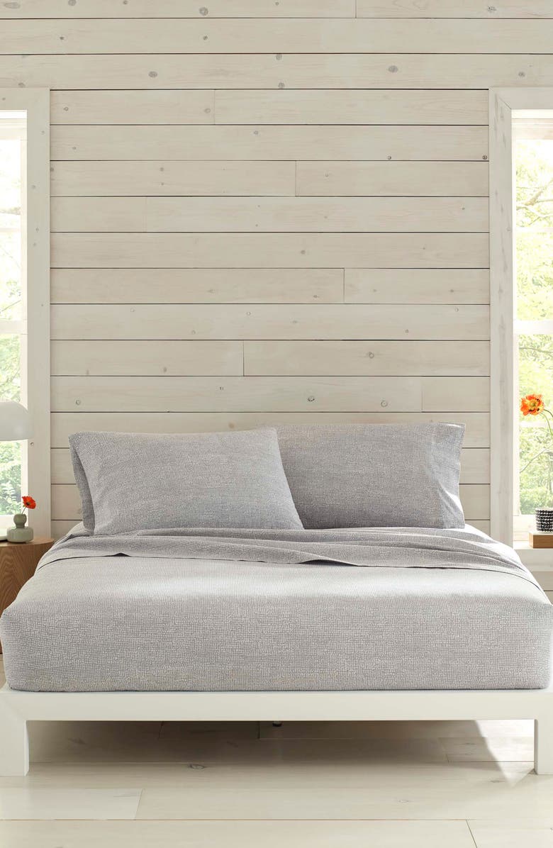 Marimekko Orkanen 200 Thread Count Cotton Sheet Set, Main, color, 