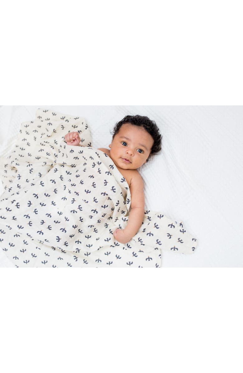 Lulujo Cotton Muslin Swaddles 2 Pack, Alternate, color, Mudcloth/Black Birds