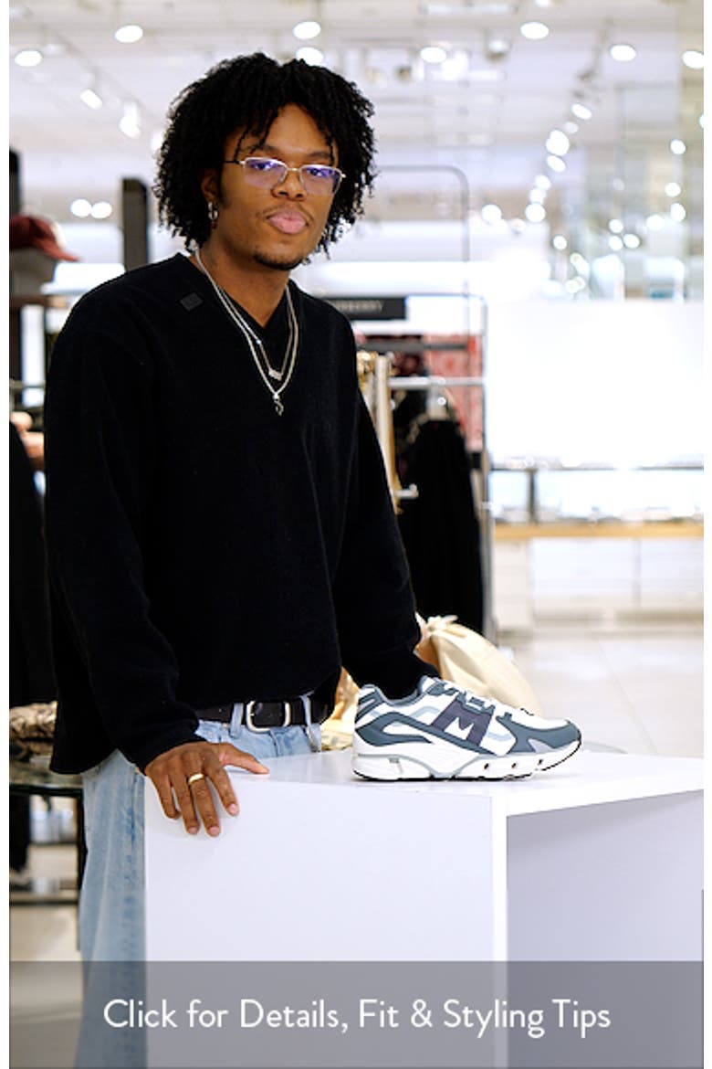 Gender Inclusive Super Fulcrum Sneaker video