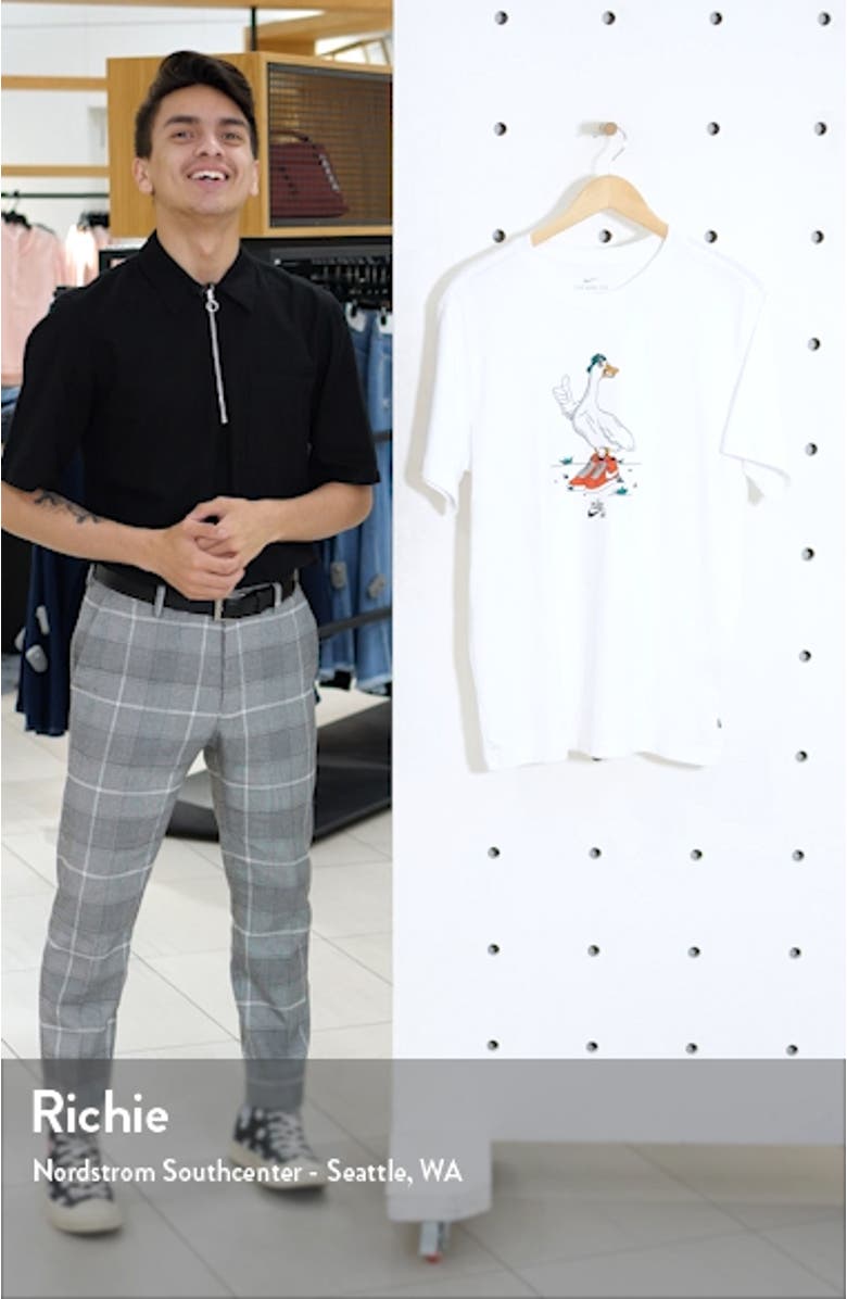 Goose Graphic T-Shirt, sales video thumbnail