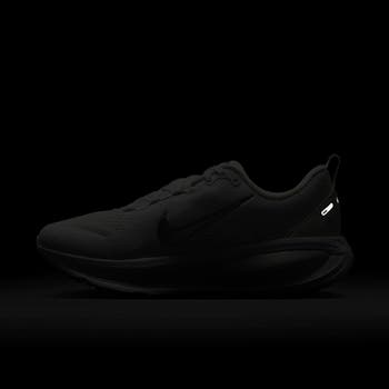 Vomero 18 Running Shoe
