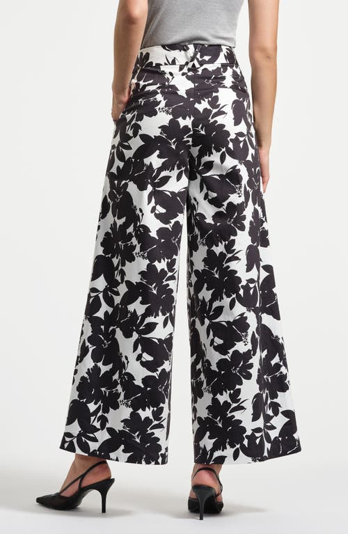 Isaac Mizrahi New York Belted Palazzo Pants In Black