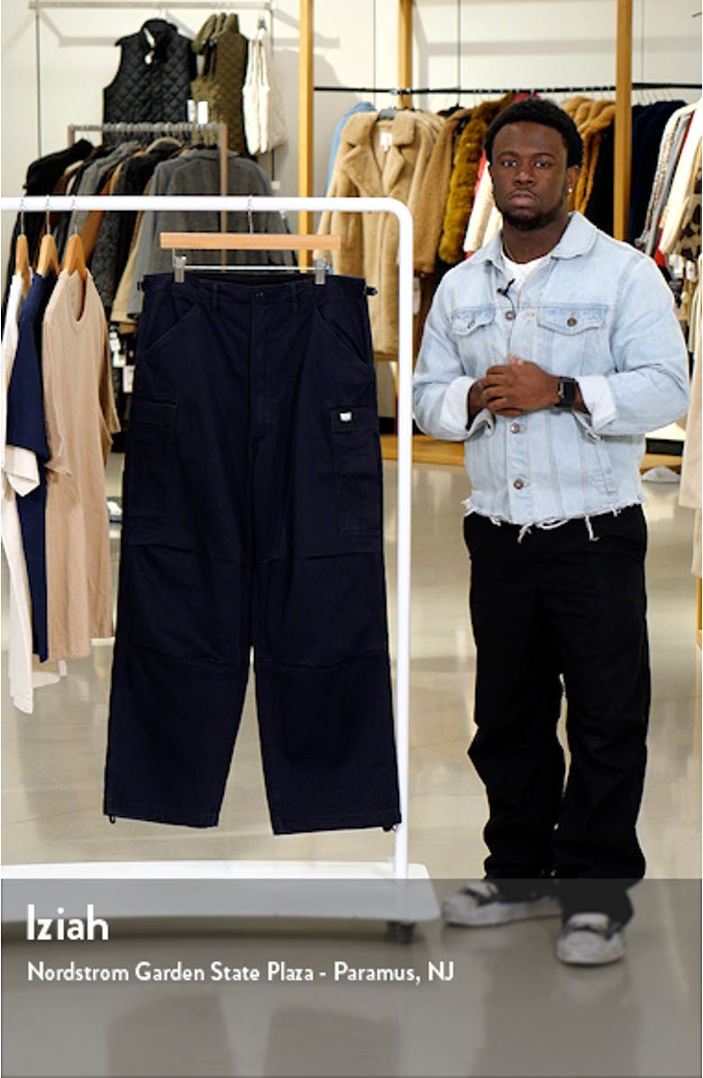 Skate Loose Fit Cargo Pants, sales video thumbnail