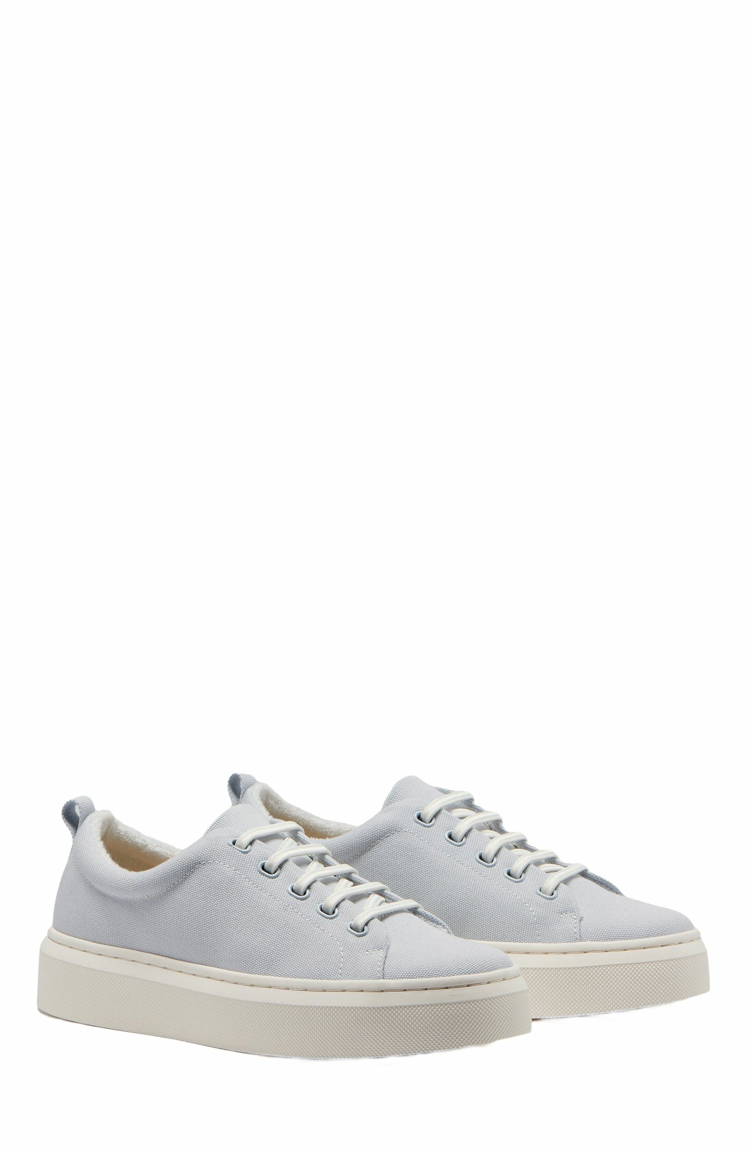 Jumpstreet Bungee Sneaker, Alternate, color, Light Blue Canvas - Regular