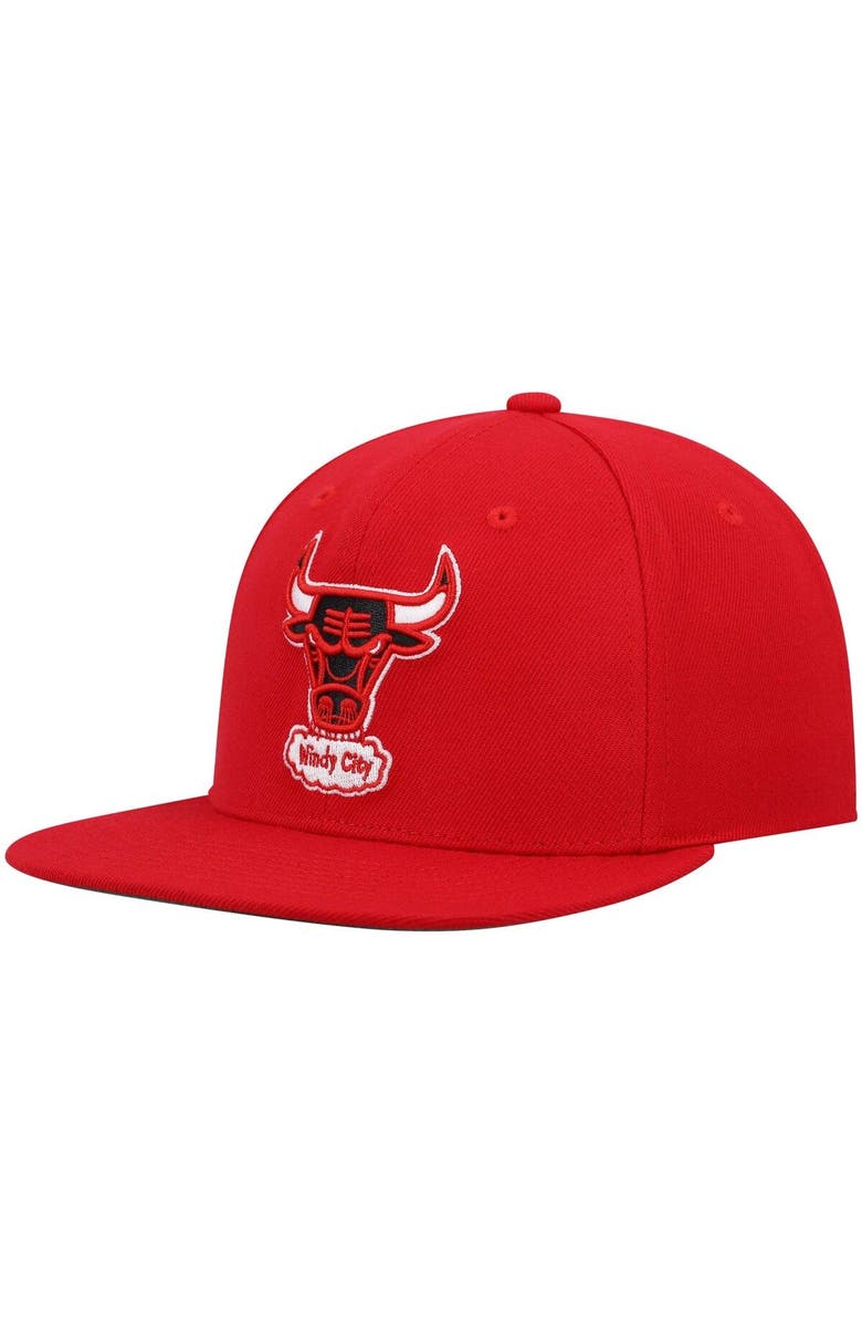 Mitchell & Ness Men's Mitchell & Ness Red Chicago Bulls Hardwood Classics Team Ground 2.0 Snapback Hat, Main, color, Red