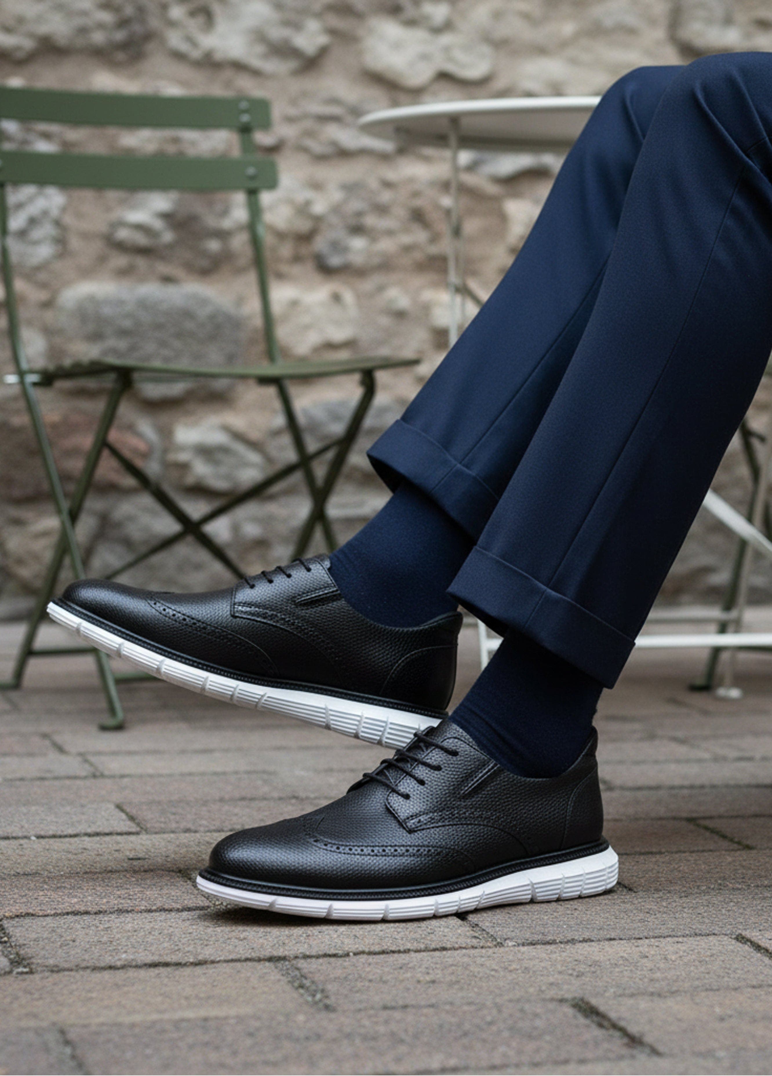 Marc Joseph New York Hill Street Hands Free Technology Leather Wingtip Casual Oxford, Alternate, color, Black Grainy Leather