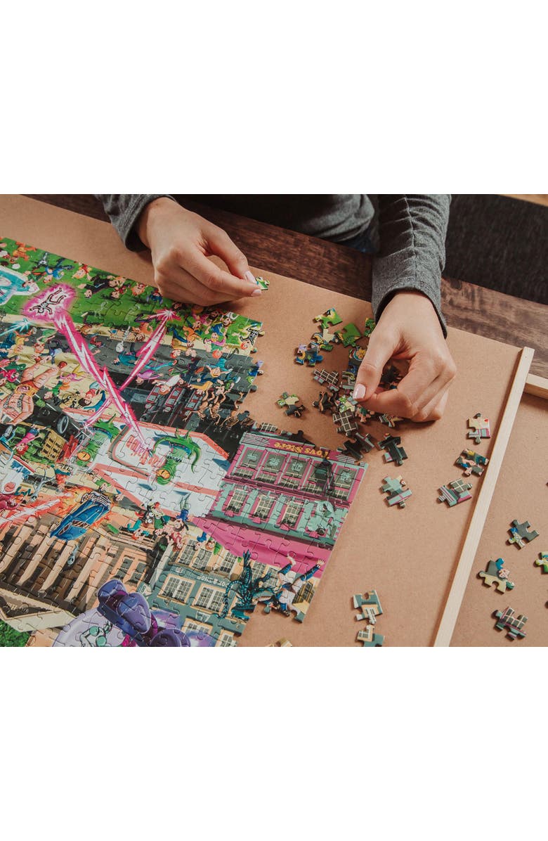 Toynk Alien Attack Sci-Fi Classics 1000-Piece Jigsaw Puzzle, Alternate, color, Multi-Color