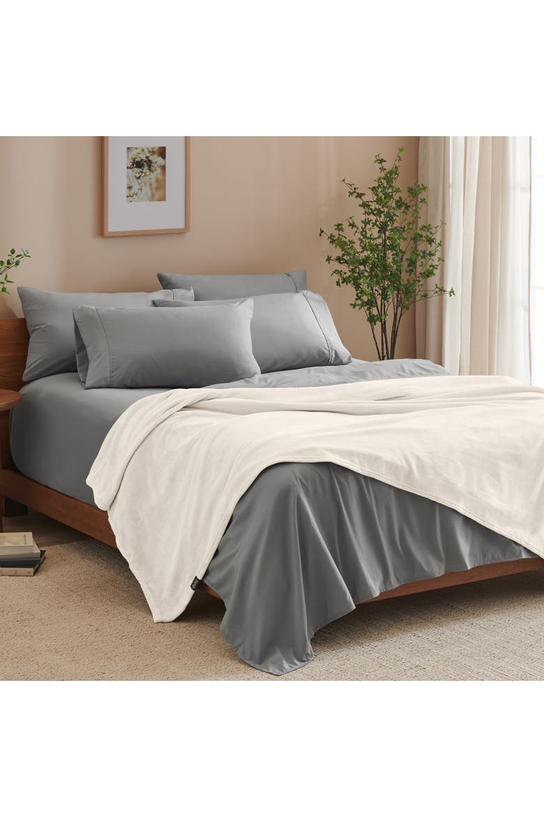 Microplush Fleece Blanket, Alternate, color, Vanilla